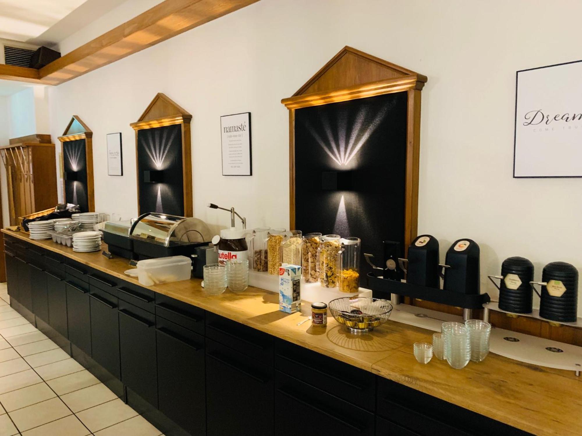 凯姆公园酒店 卡姆 外观 照片